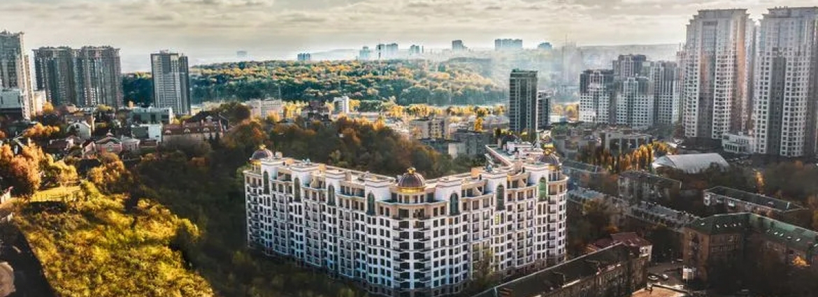 Пятьдесят вторая жемчужина: роскошный жилой комплекс "Pechersk Plaza"