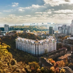 Пятьдесят вторая жемчужина: роскошный жилой комплекс "Pechersk Plaza"